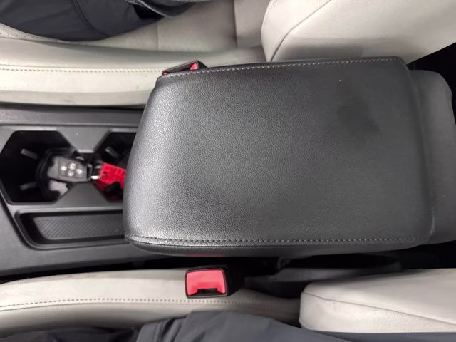 2018 Deep Black Pearl Metallic Volkswagen Tiguan 2.0T SEL AWD SUV