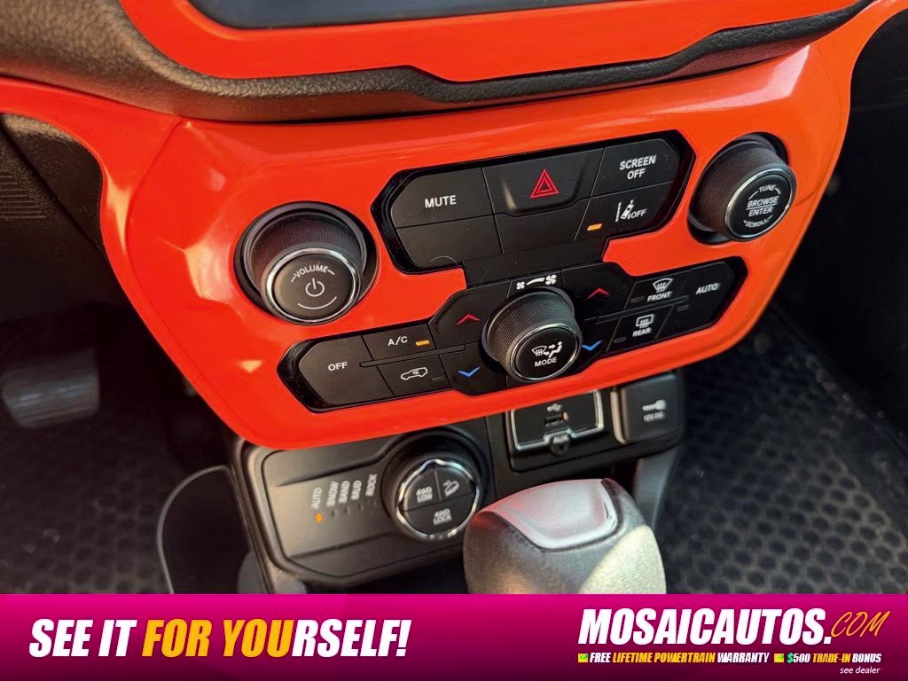 2021 Omaha Orange Clearcoat Jeep Renegade Trailhawk 4X4 SUV