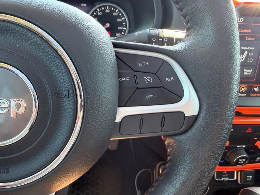 2021 Omaha Orange Clearcoat Jeep Renegade Trailhawk 4X4 SUV