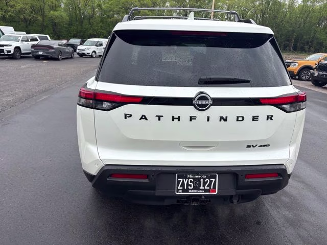 2023 Pearl White Tricoat Nissan Pathfinder SV 4X4 SUV
