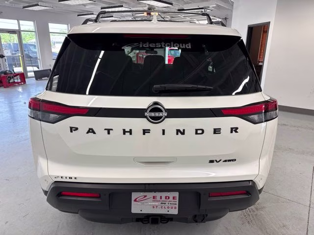 2023 Pearl White Tricoat Nissan Pathfinder SV 4X4 SUV