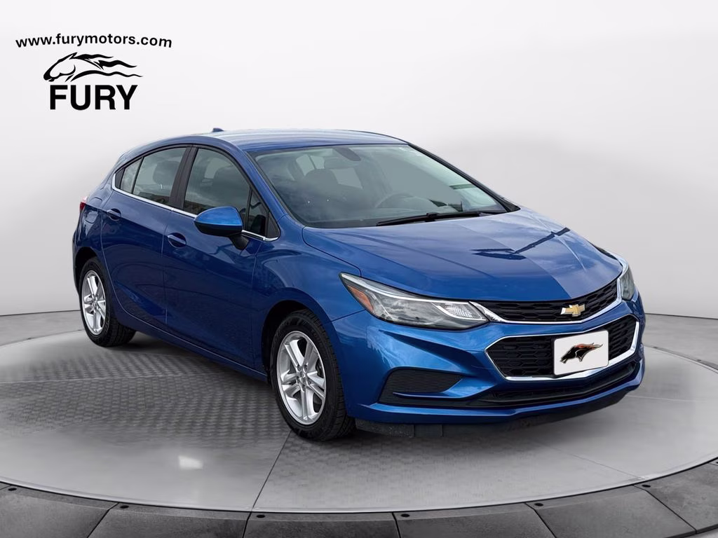 2017 Kinetic Blue Metallic Chevrolet Cruze LT FWD Hatchback