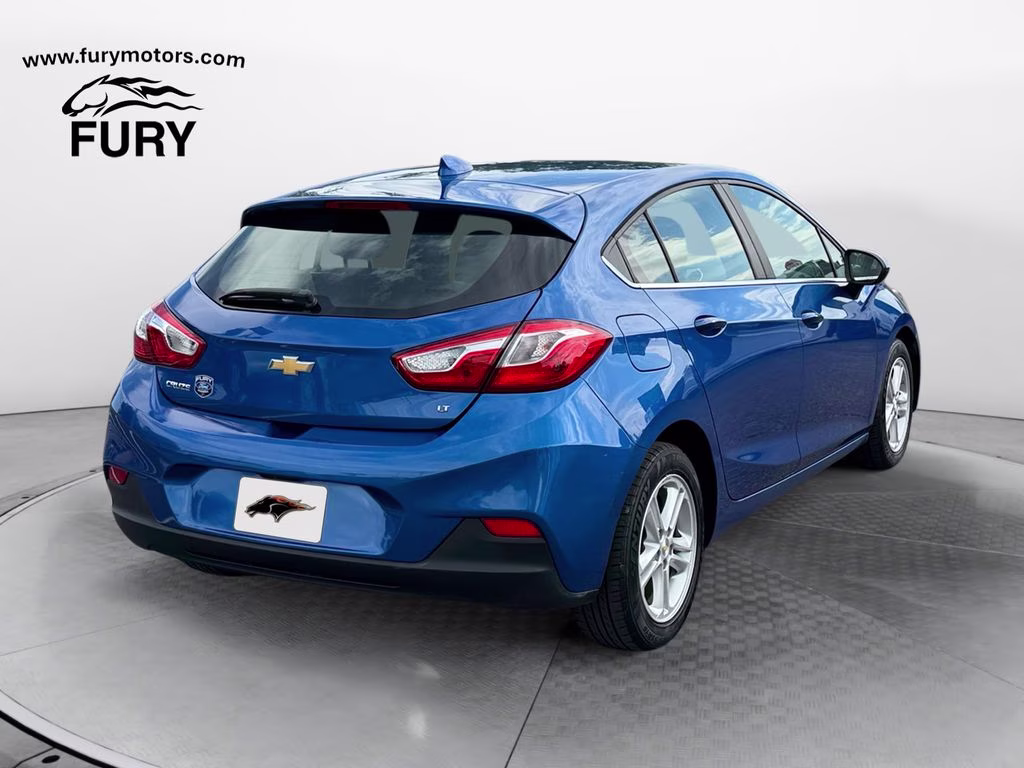 2017 Kinetic Blue Metallic Chevrolet Cruze LT FWD Hatchback