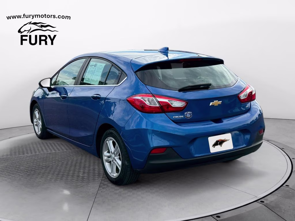 2017 Kinetic Blue Metallic Chevrolet Cruze LT FWD Hatchback
