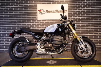 2026 BMW R nineT Motorcycle