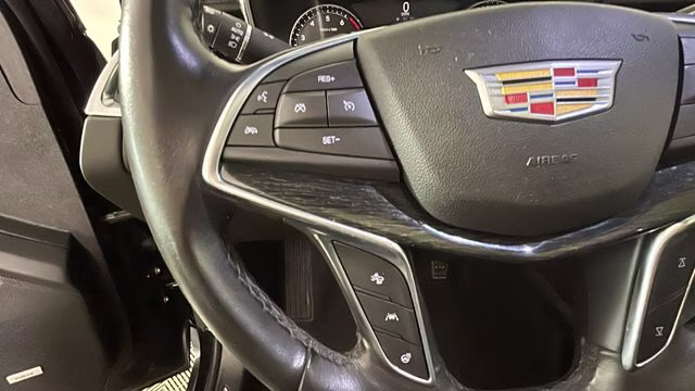 2021 Stellar Black Metallic Cadillac XT5 Premium Luxury FWD SUV