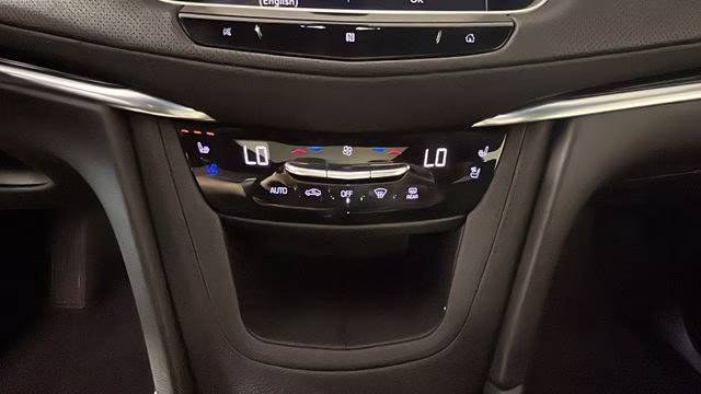 2021 Stellar Black Metallic Cadillac XT5 Premium Luxury FWD SUV