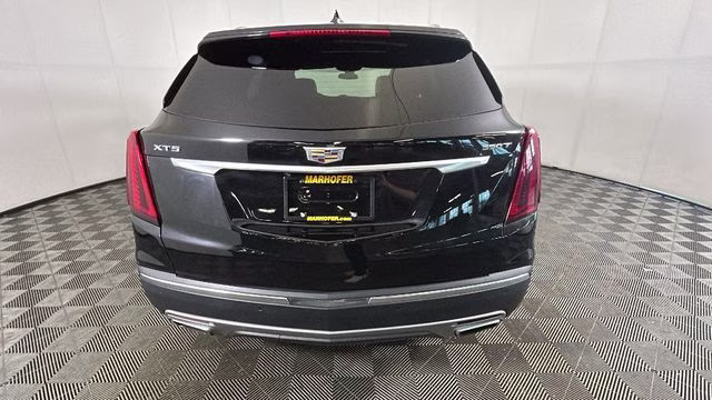 2021 Stellar Black Metallic Cadillac XT5 Premium Luxury FWD SUV