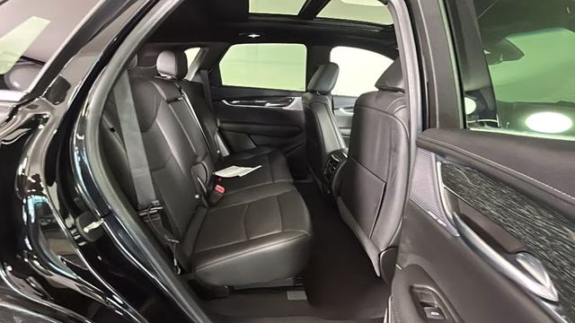 2021 Stellar Black Metallic Cadillac XT5 Premium Luxury FWD SUV