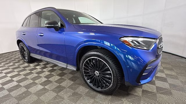 2023 Starling Blue Metallic Mercedes-Benz GLC GLC 300 AWD SUV