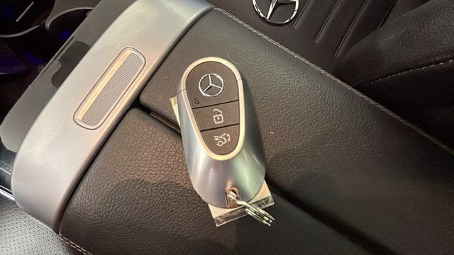 2023 Starling Blue Metallic Mercedes-Benz GLC GLC 300 AWD SUV