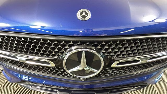 2023 Starling Blue Metallic Mercedes-Benz GLC GLC 300 AWD SUV