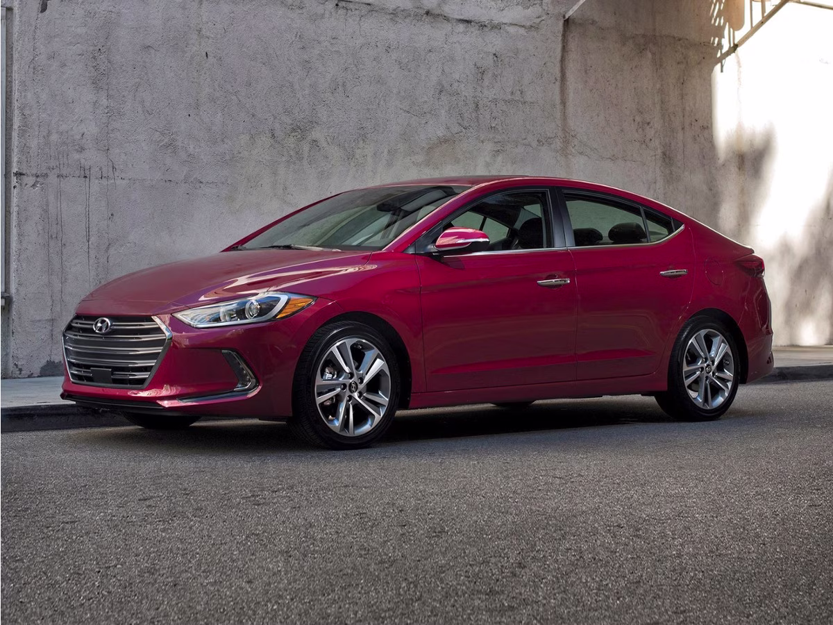 2017 Shale Gray Metallic Hyundai Elantra Limited FWD Sedan