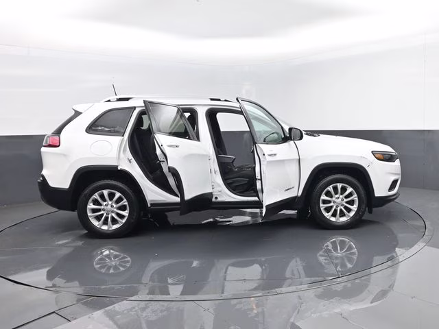 2020 Bright White Clearcoat Jeep Cherokee Latitude 4X4 SUV