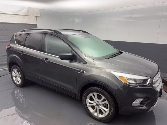 2018 Magnetic Ford Escape SE 4X4 SUV