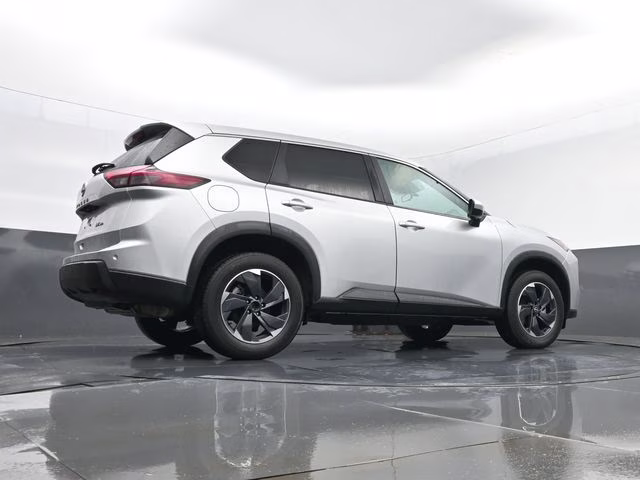 2024 Brilliant Silver Metallic Nissan Rogue SV AWD SUV