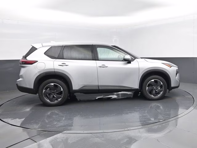 2024 Brilliant Silver Metallic Nissan Rogue SV AWD SUV