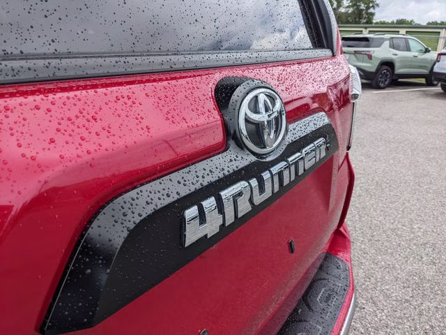 2021 Barcelona Red Metallic Toyota 4Runner TRD Off-Road Premium 4X4 SUV
