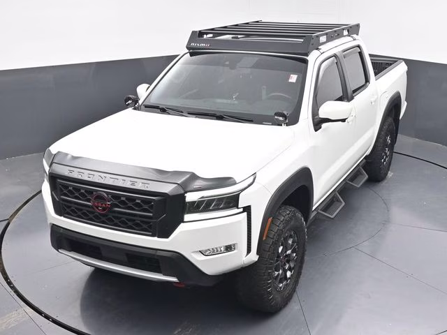 2023 Glacier White Nissan Frontier PRO-4X 4X4 Truck