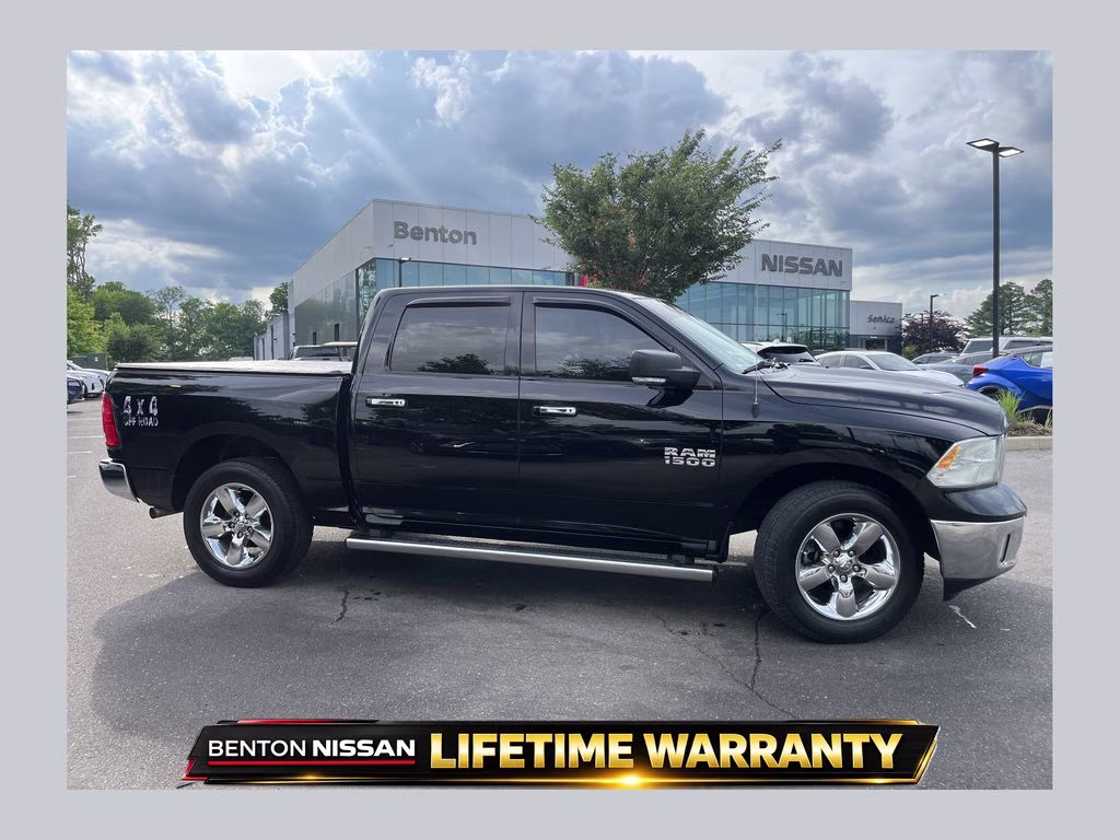 2014 RAM 1500 Big Horn/Lone Star 4x4 Crew Cab's photo