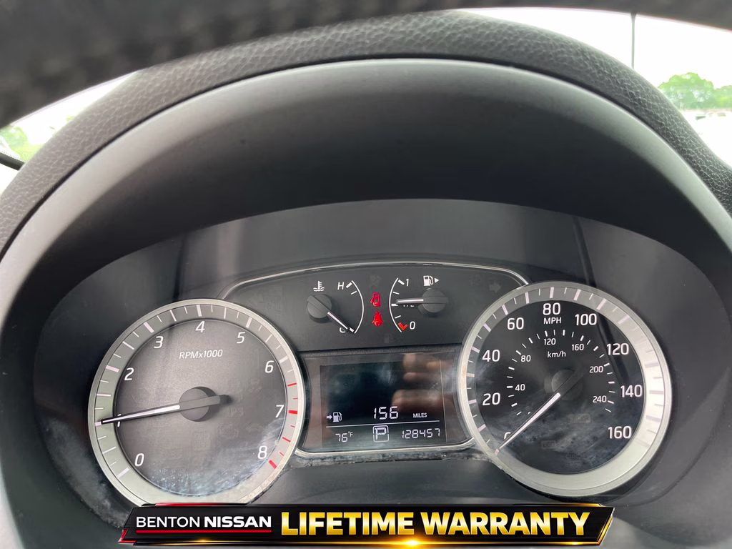 2013 Magnetic Gray Nissan Sentra SR FWD Sedan