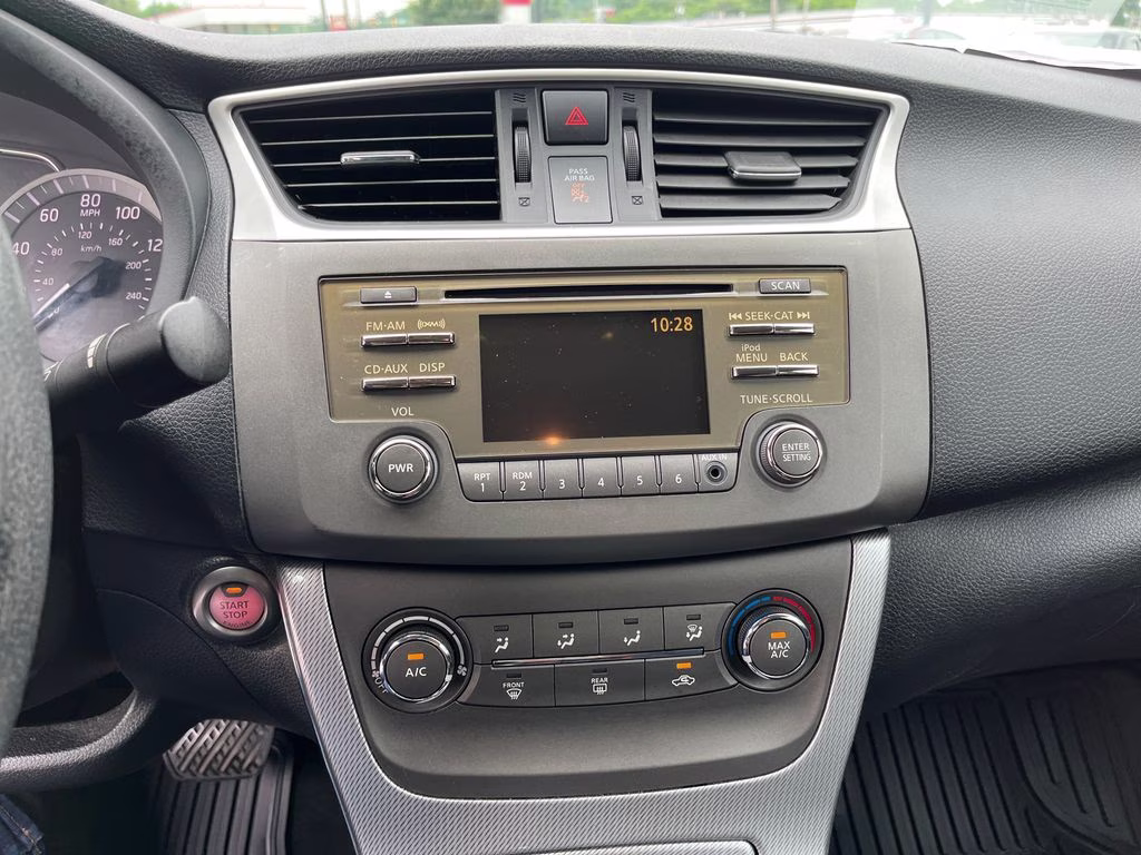 2013 Magnetic Gray Nissan Sentra SR FWD Sedan