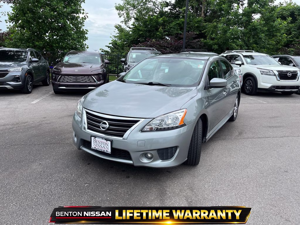 2013 Magnetic Gray Nissan Sentra SR FWD Sedan