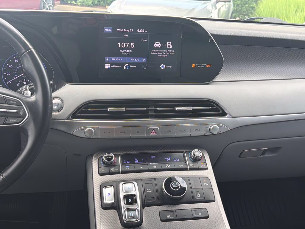 2021 Typhoon Silver Hyundai Palisade SEL FWD SUV