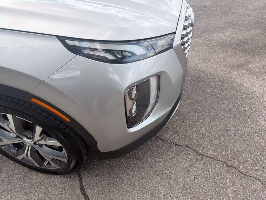 2021 Typhoon Silver Hyundai Palisade SEL FWD SUV