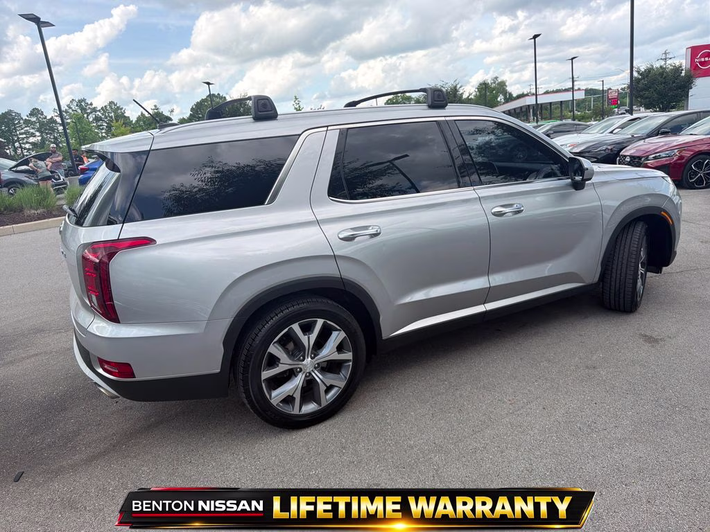 2021 Typhoon Silver Hyundai Palisade SEL FWD SUV