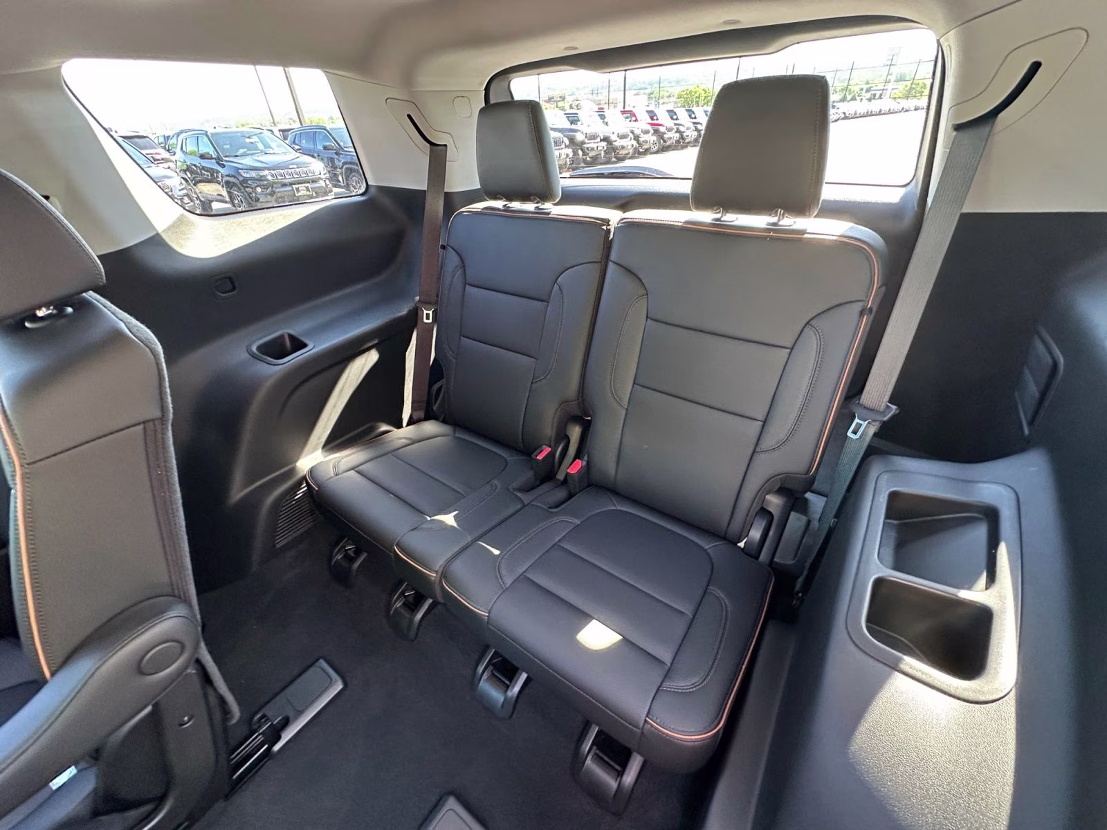 2023 Sterling Metallic GMC Acadia AT4 AWD SUV