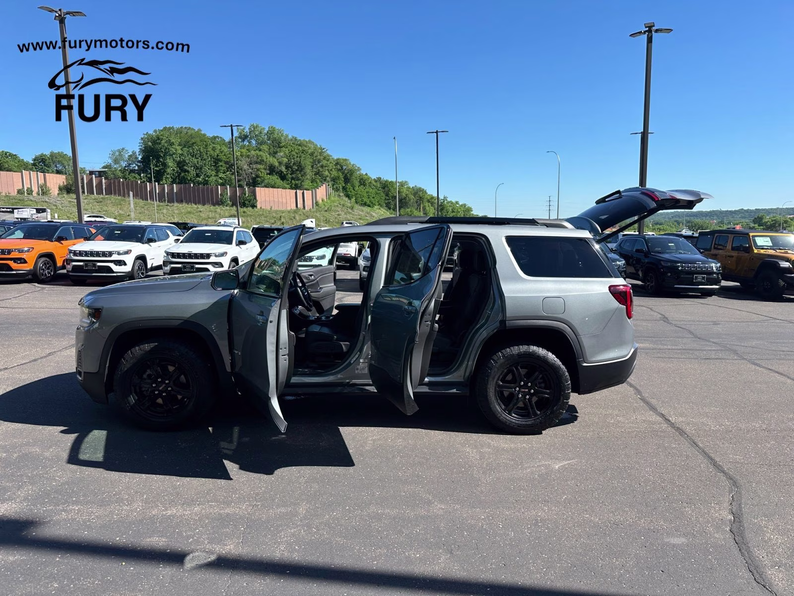 2023 Sterling Metallic GMC Acadia AT4 AWD SUV
