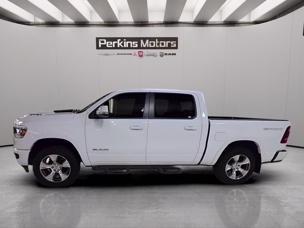 2020 Bright White Clearcoat Ram 1500 Laramie 4X4 Truck