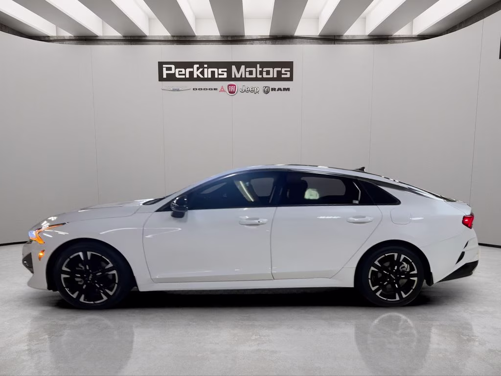2024 Glacial White Pearl Kia K5 GT-Line FWD Sedan