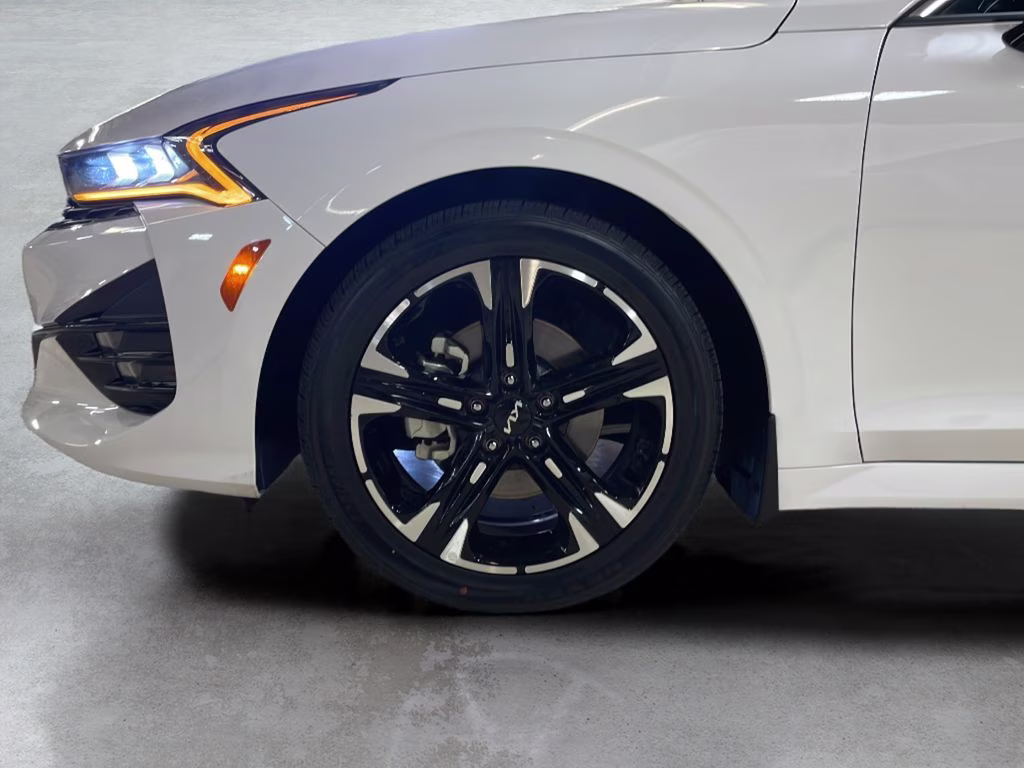 2024 Glacial White Pearl Kia K5 GT-Line FWD Sedan