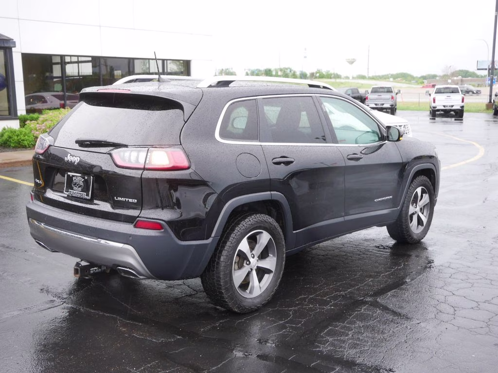 2020 Diamond Black Crystal Pearlcoat Jeep Cherokee Limited 4X4 SUV