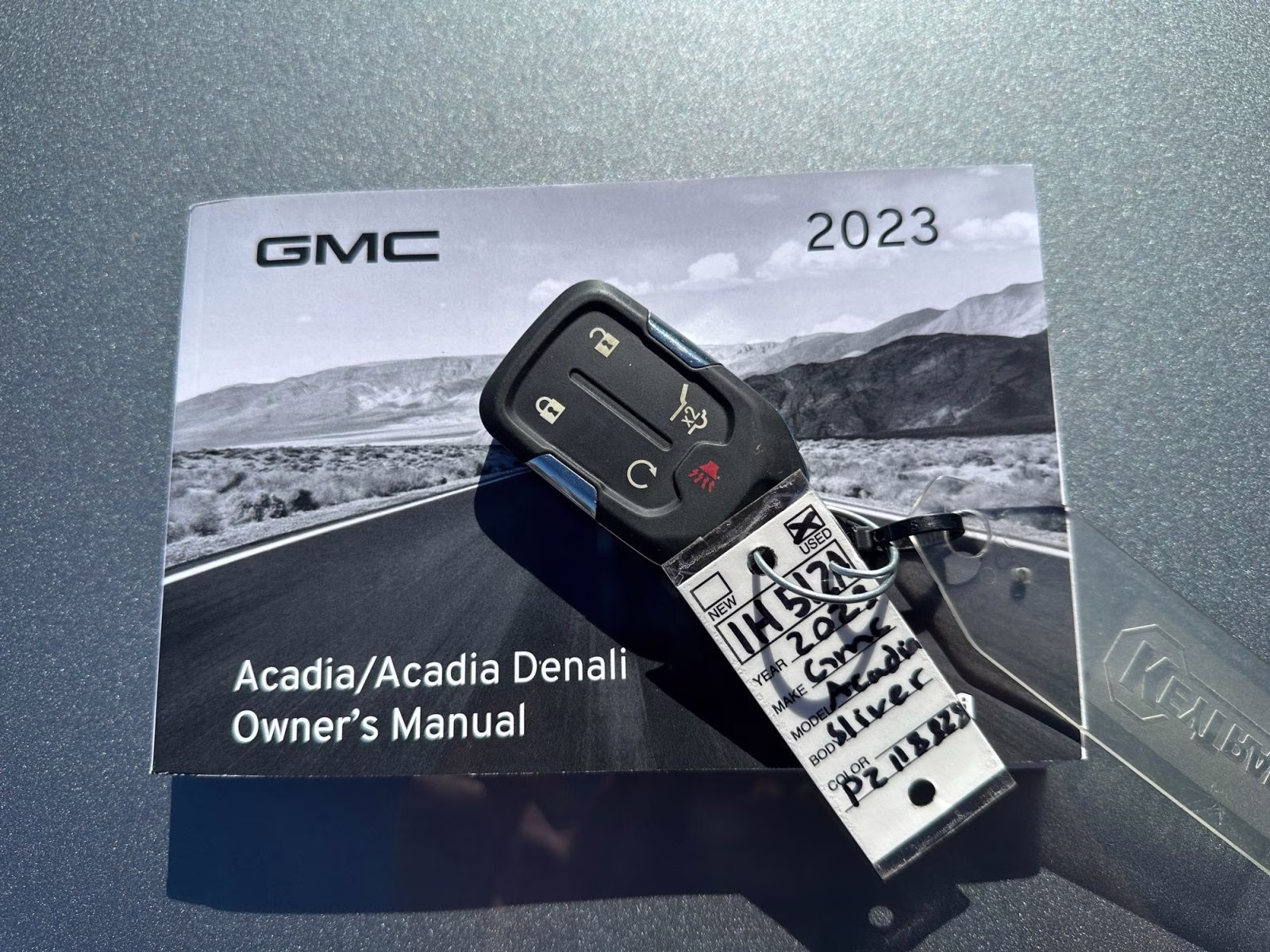 2023 Sterling Metallic GMC Acadia AT4 AWD SUV