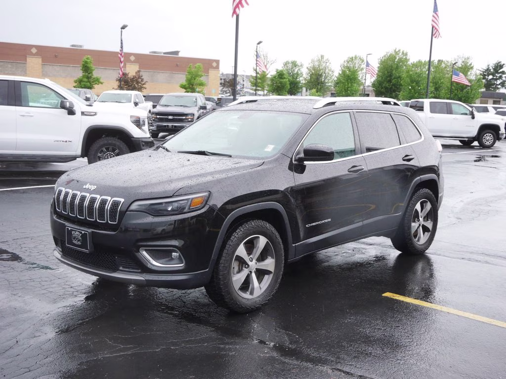 2020 Diamond Black Crystal Pearlcoat Jeep Cherokee Limited 4X4 SUV