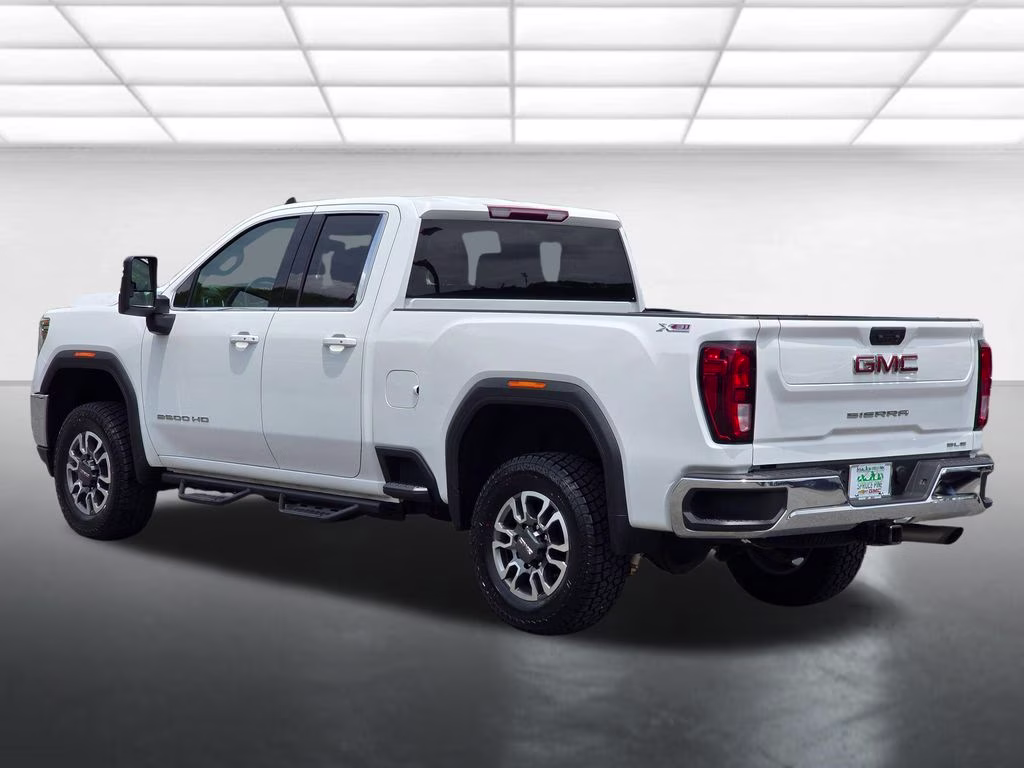 2022 Summit White GMC Sierra 2500HD SLE 4X4 Truck