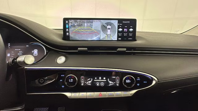 2024 Silver Genesis GV70 2.5T AWD SUV