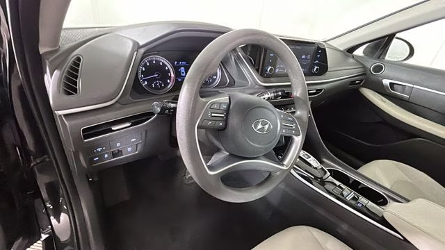 2023 Onyx Black Hyundai Sonata SE FWD Sedan