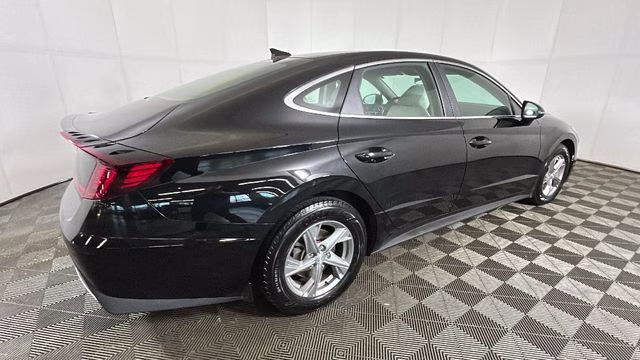 2023 Onyx Black Hyundai Sonata SE FWD Sedan