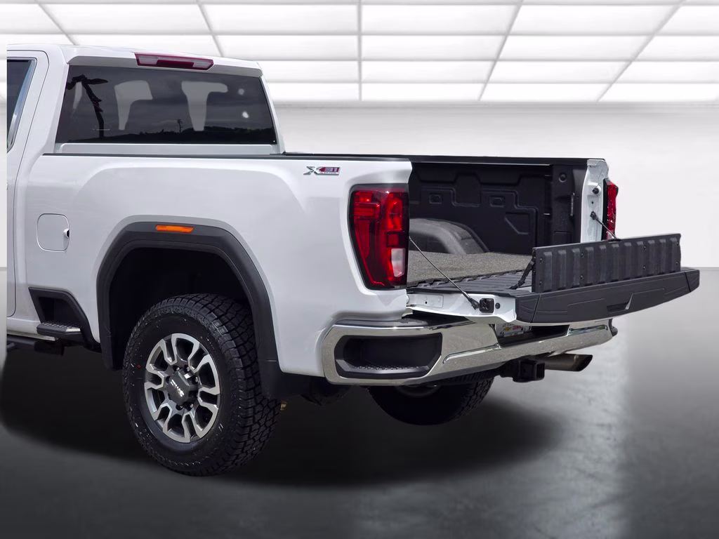 2022 Summit White GMC Sierra 2500HD SLE 4X4 Truck