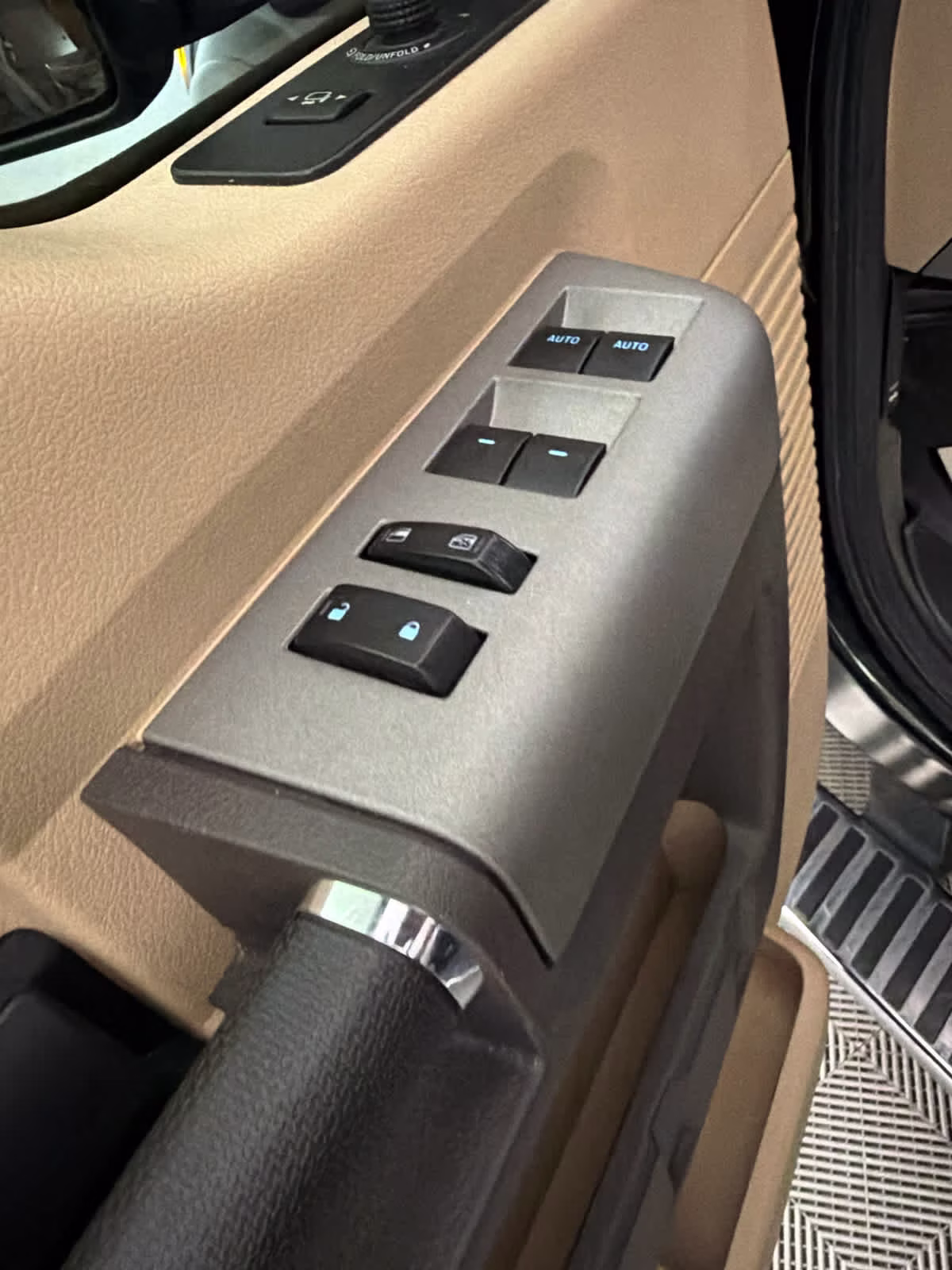 2016 Green Gem/Caribou Ford Super Duty F-250 SRW Lariat 4X4 Truck