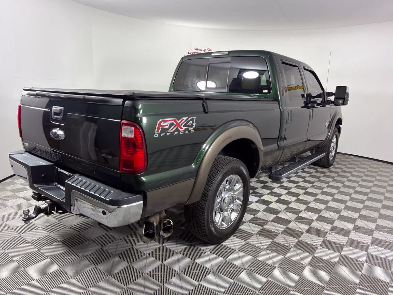 2016 Green Gem/Caribou Ford Super Duty F-250 SRW Lariat 4X4 Truck