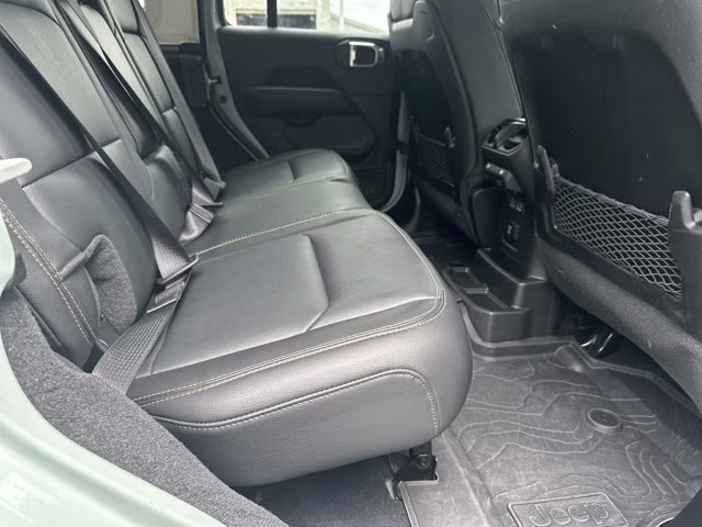 2024 Earl Clearcoat Jeep Wrangler Sahara 4X4 Convertible