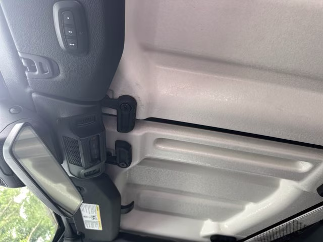 2024 Earl Clearcoat Jeep Wrangler Sahara 4X4 Convertible