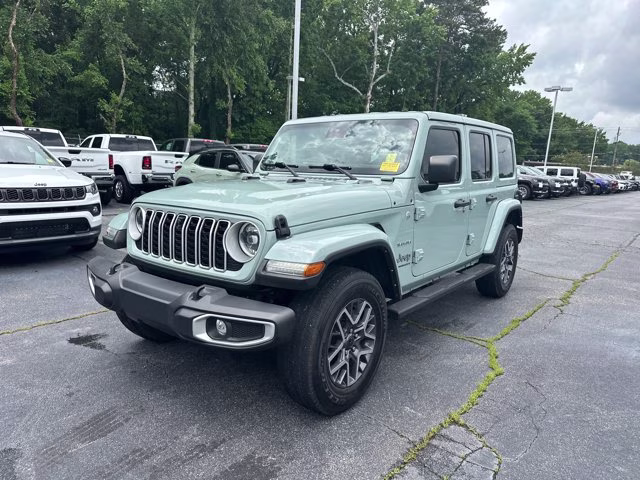 2024 Earl Clearcoat Jeep Wrangler Sahara 4X4 Convertible