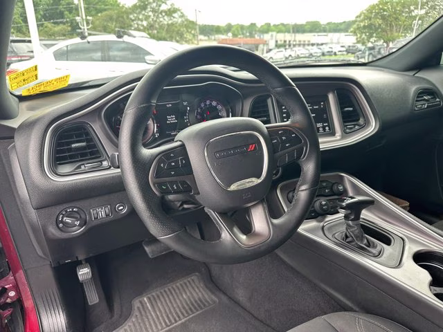2019 Octane Red Pearlcoat Dodge Challenger SXT RWD Coupe