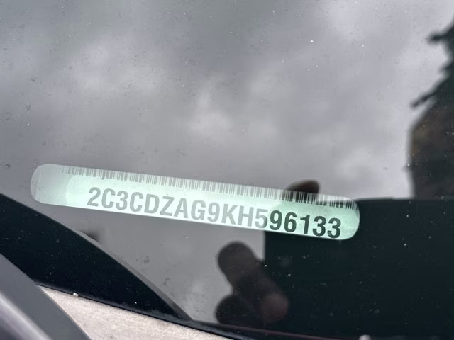 2019 Octane Red Pearlcoat Dodge Challenger SXT RWD Coupe